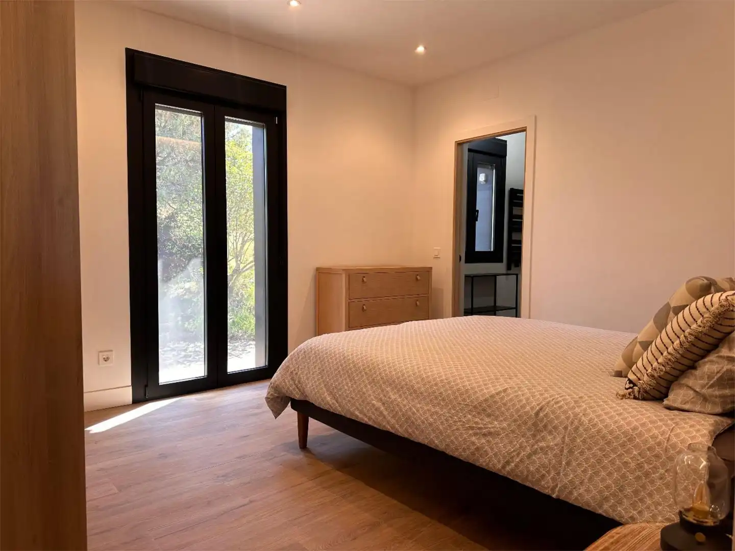 Finca rústica en venta en Mojadillas - Parque de las Infantas - El Paraiso Habitación de Finca rústica en venta en Valdemorillo con Aire acondicionado, Terraza y Piscina