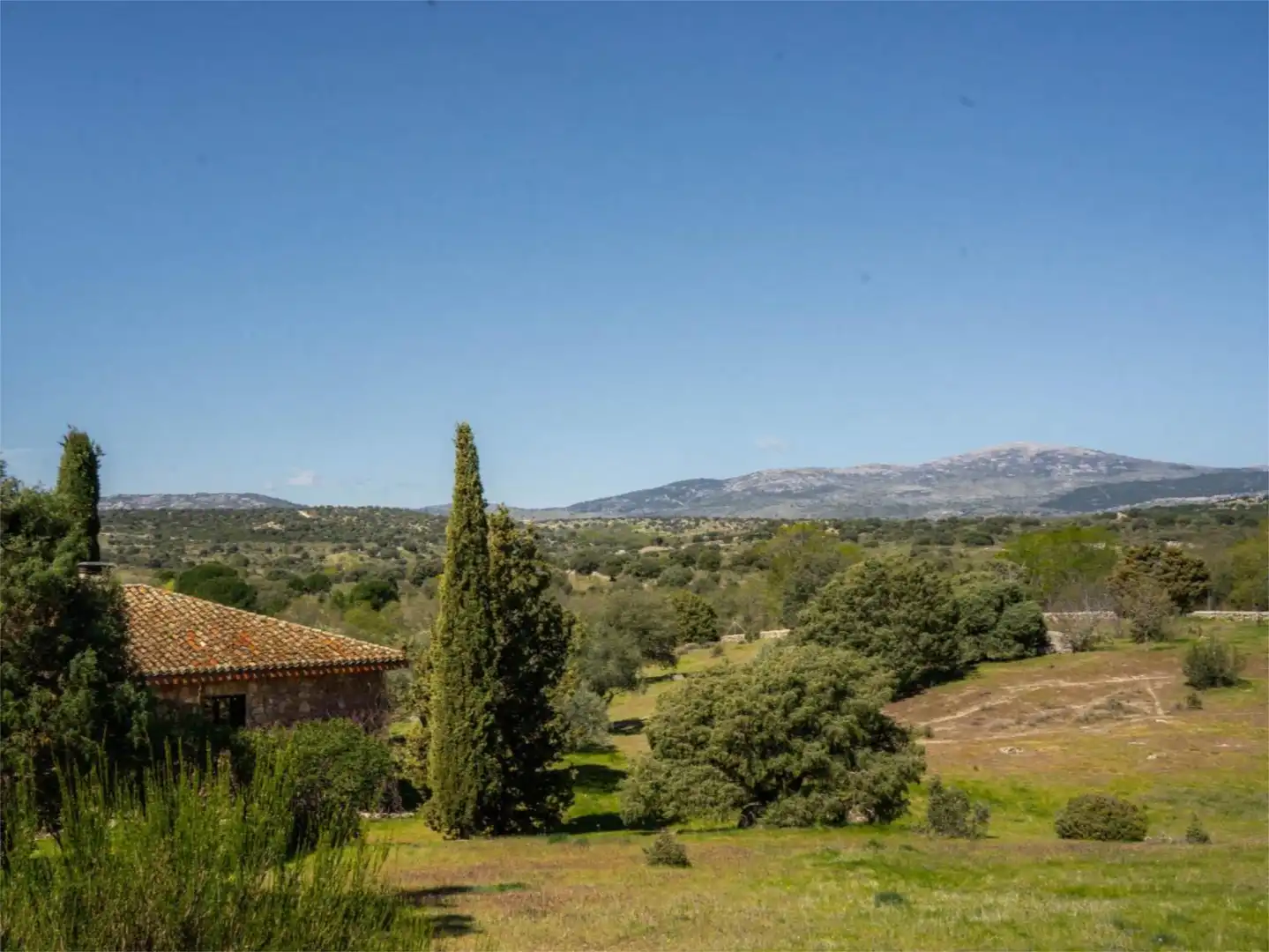 Finca rústica en venta en Mojadillas - Parque de las Infantas - El Paraiso Jardín de Finca rústica en venta en Valdemorillo con Aire acondicionado, Terraza y Piscina