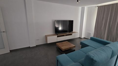 Foto 3 de Piso de alquiler en Avenida de Menéndez Pelayo, 33, San Bartolomé, Sevilla Capital