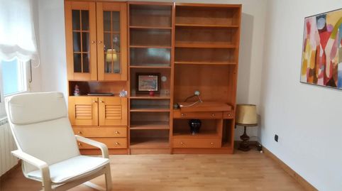 Foto 4 de Apartamento de alquiler en Calle del General Elorza, 41, Salesas - Foncalada - Campoamor, Oviedo