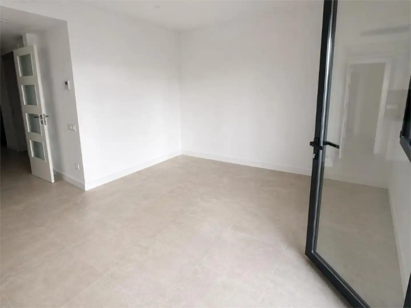 Wohnung zum Verkauf in Carrer Tomàs Rosell, 28, Llinars del Vallès Wohnung zum Verkauf in Llinars del Vallès mit Klimaanlage und Terrasse