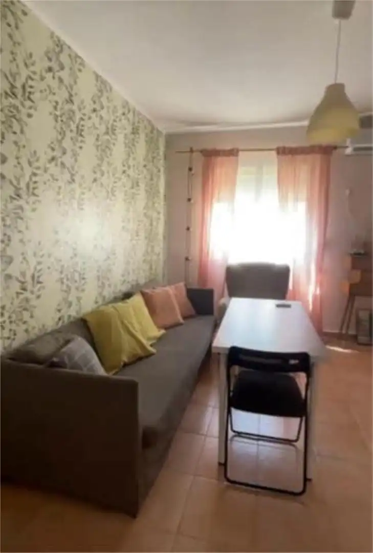 Flat for rent in El Retiro - La Vid