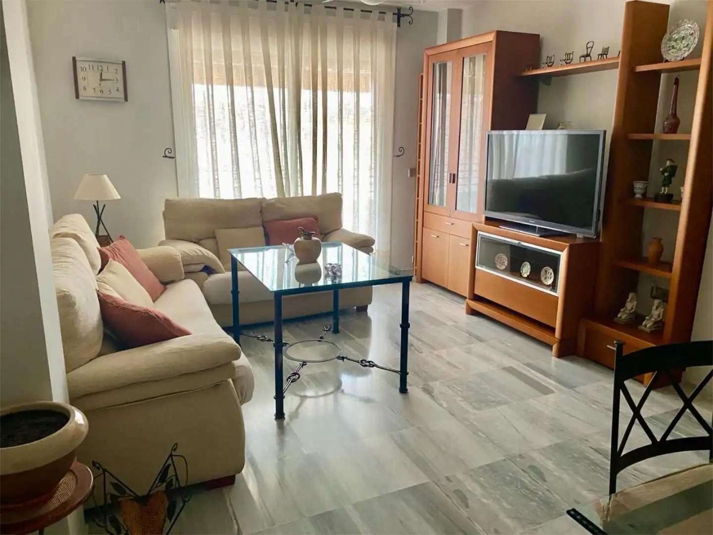 Sala d'estar de Pis en venda en  Córdoba Capital amb Aire condicionat i Terrassa