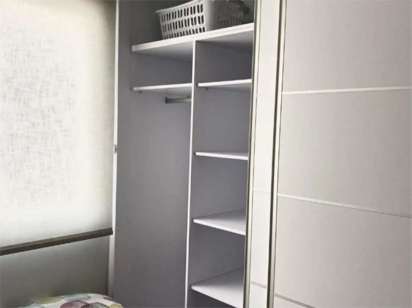 Wohnung zum Verkauf in Calle Pintor Racionero Castro, 16, Santa Rosa - Valdeolleros Schlafzimmer von Wohnung zum Verkauf in Córdoba Capital mit Klimaanlage und Terrasse