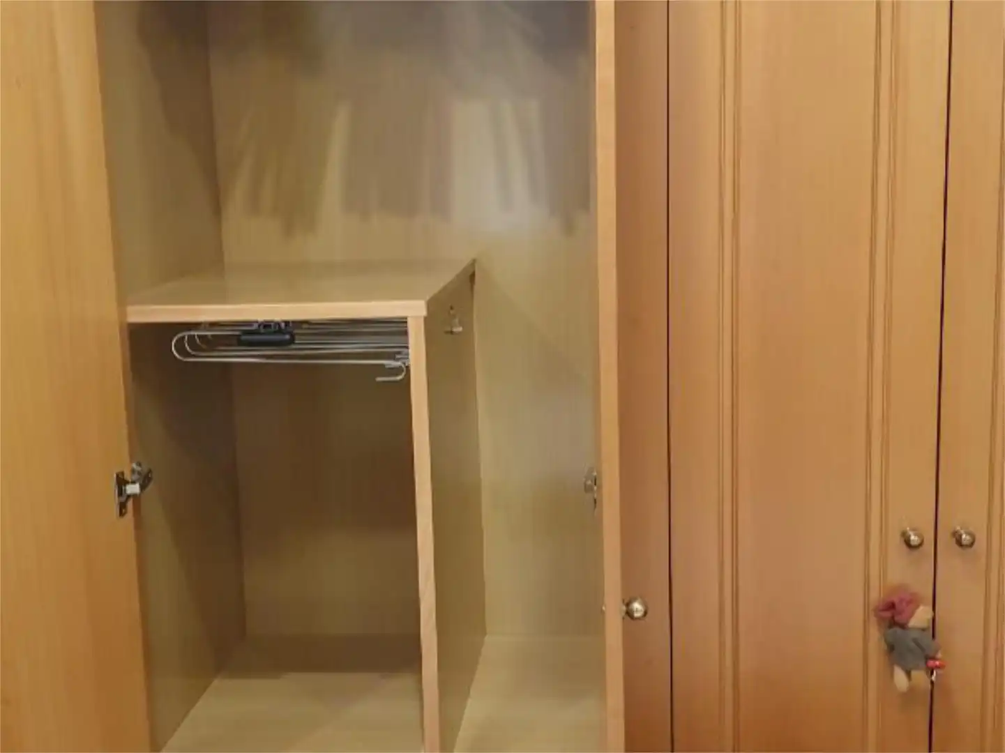 Wohnung zum Verkauf in Calle Pintor Racionero Castro, 16, Santa Rosa - Valdeolleros Schlafzimmer von Wohnung zum Verkauf in Córdoba Capital mit Klimaanlage und Terrasse