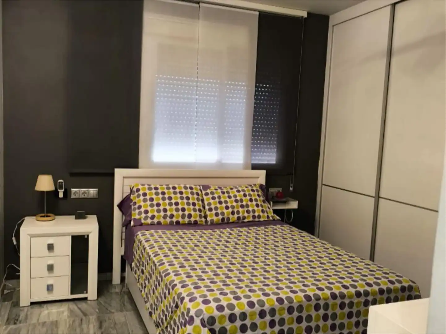 Wohnung zum Verkauf in Calle Pintor Racionero Castro, 16, Santa Rosa - Valdeolleros Schlafzimmer von Wohnung zum Verkauf in Córdoba Capital mit Klimaanlage und Terrasse