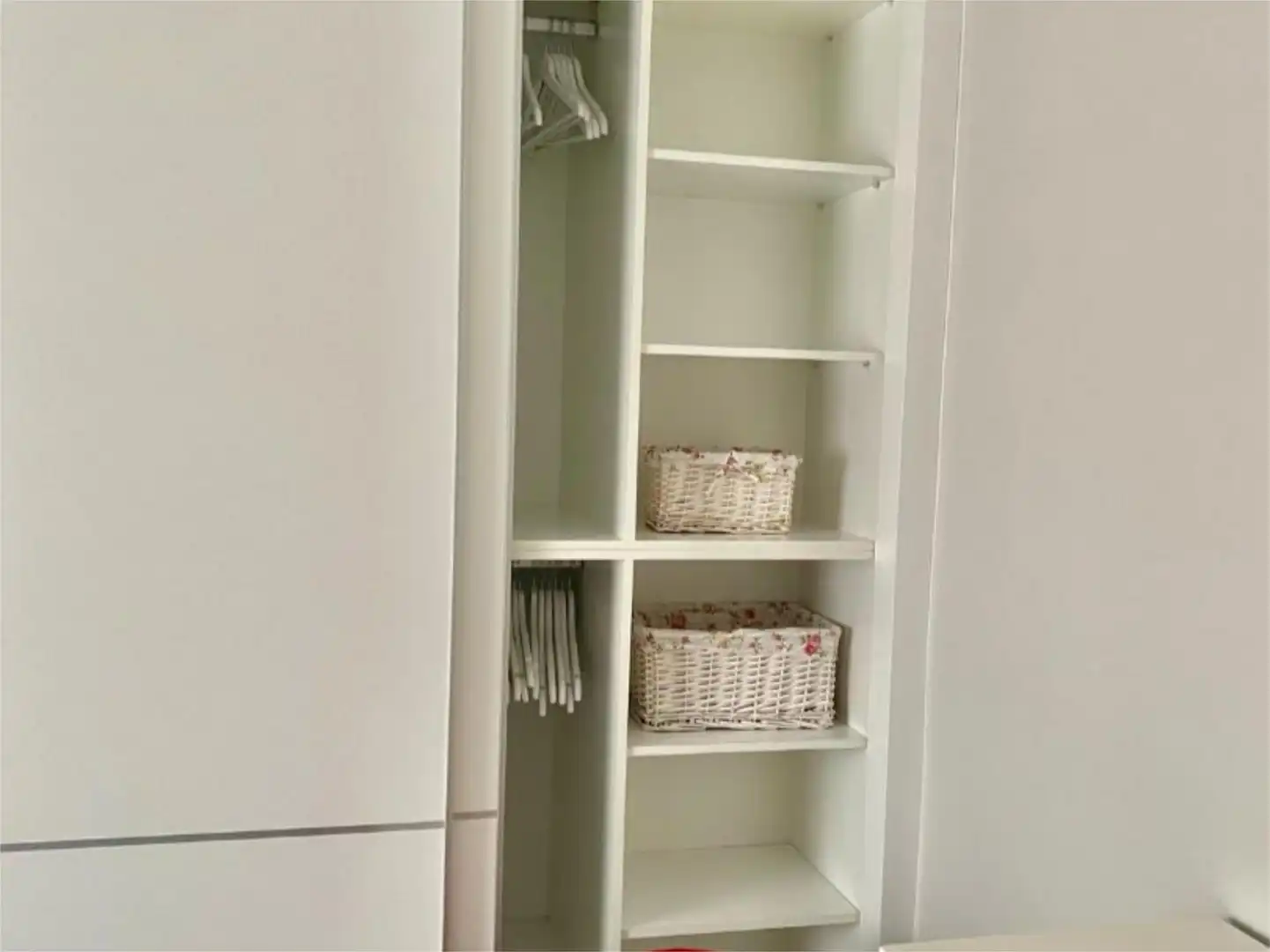 Wohnung zum Verkauf in Calle Pintor Racionero Castro, 16, Santa Rosa - Valdeolleros Schlafzimmer von Wohnung zum Verkauf in Córdoba Capital mit Klimaanlage und Terrasse