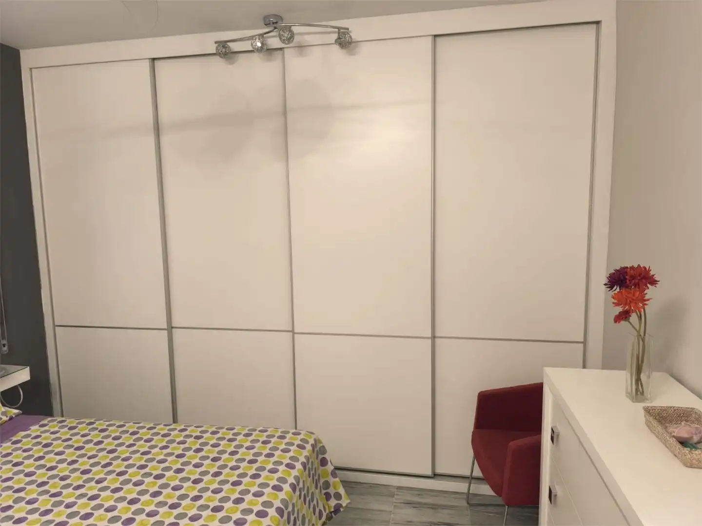 Wohnung zum Verkauf in Calle Pintor Racionero Castro, 16, Santa Rosa - Valdeolleros Schlafzimmer von Wohnung zum Verkauf in Córdoba Capital mit Klimaanlage und Terrasse