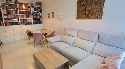 Foto 5 de Piso en venta en Calle Profesor Manuel Olivencia Ruiz, 25, Colores - Entreparques, Sevilla Capital