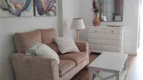 Foto 2 de Piso de alquiler en Los Palacios y Villafranca, Sevilla