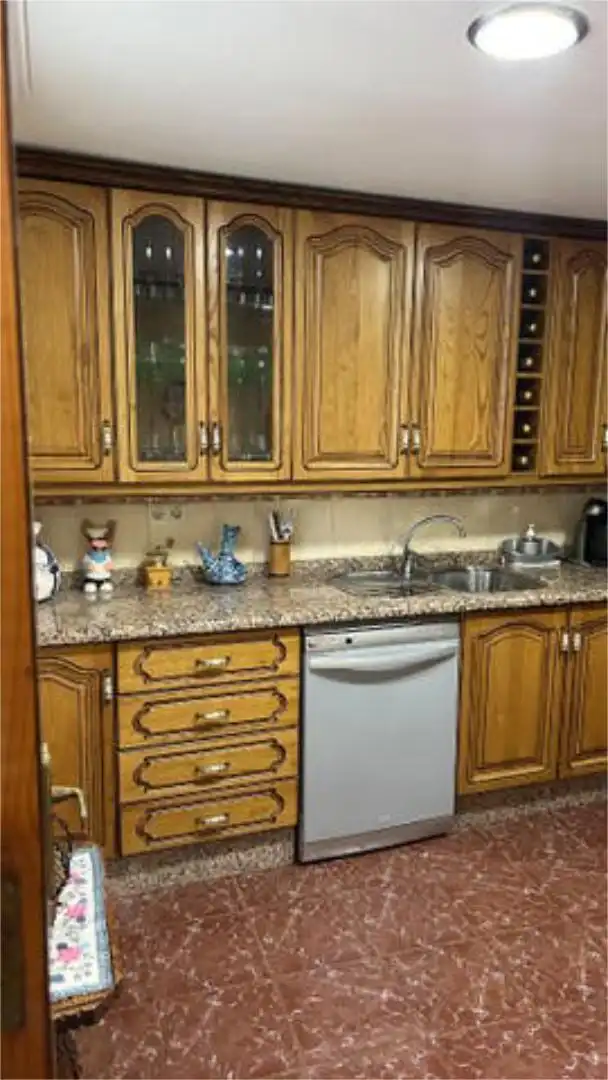 Casa o xalet en venda a Huéneja Cuina de Casa o xalet en venda en Huéneja amb Jardí privat