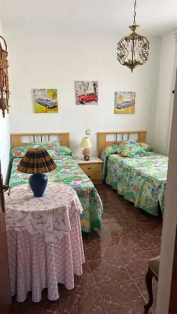 Casa o xalet en venda a Huéneja Dormitori de Casa o xalet en venda en Huéneja amb Jardí privat