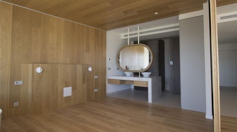 Foto 3 de Piso en venta en Avenida Fuengirola, 1, Las Gaviotas - Carvajal, Fuengirola