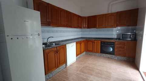 Foto 4 de Casa adosada en venta en Calle José Muriel Igneson, 21, La Carolina, Jaén