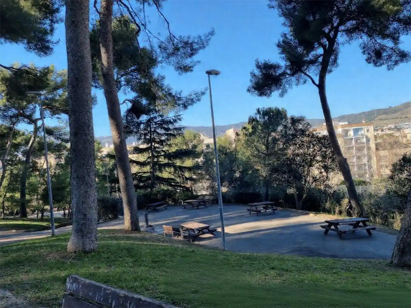 Wohnung zum Verkauf in Carrer de Beret, 58, El Turó de la Peira Parkplatz von Wohnung zum Verkauf in Barcelona Capital mit Klimaanlage