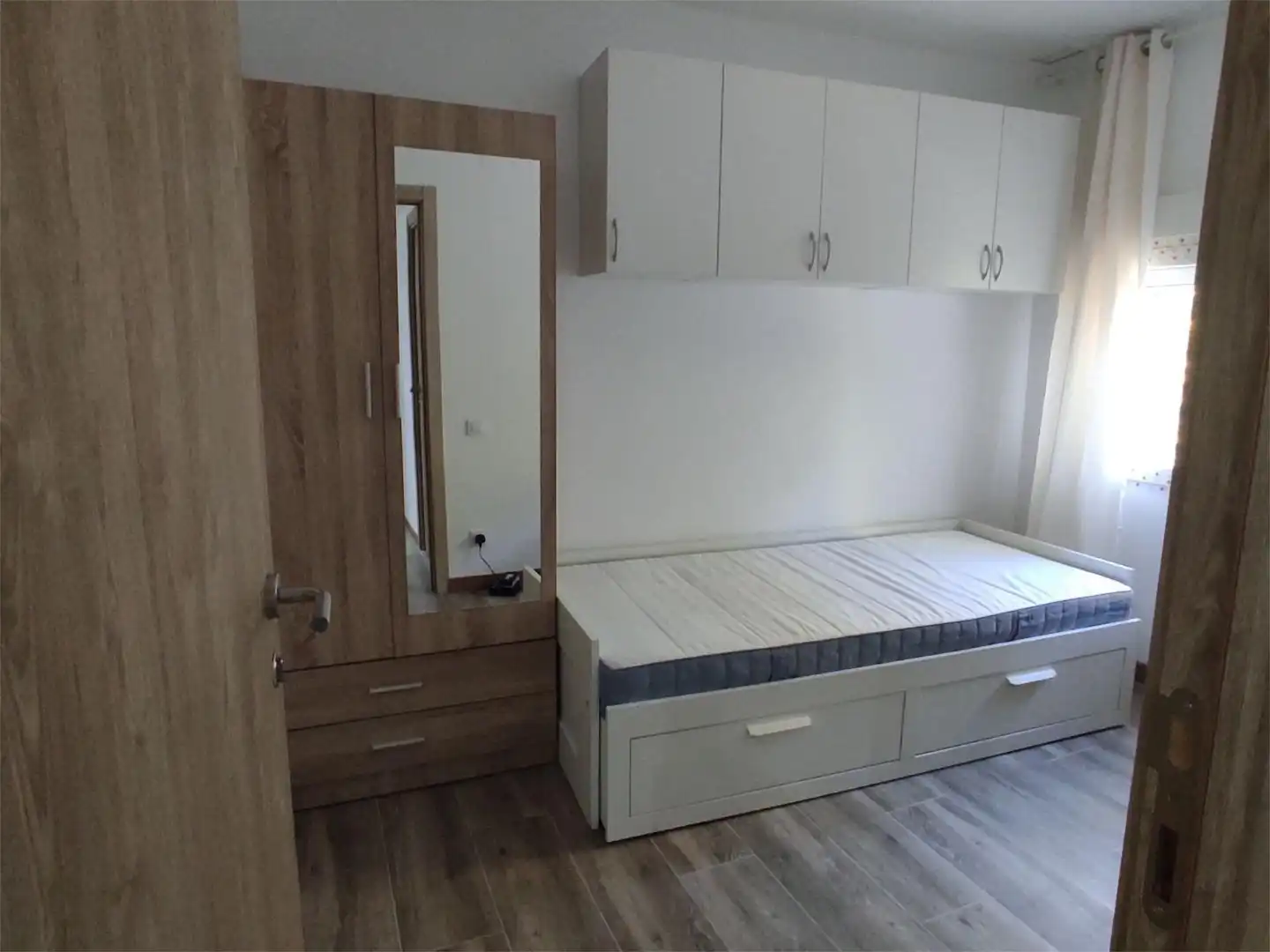 Wohnung zum Verkauf in Carrer de Beret, 58, El Turó de la Peira Schlafzimmer von Wohnung zum Verkauf in Barcelona Capital mit Klimaanlage