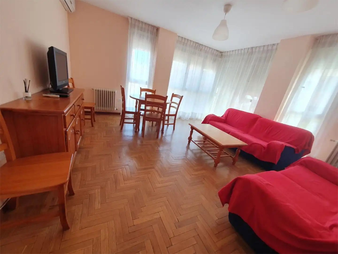 Sala de estar de Piso de alquiler en Getafe con Aire acondicionado, Calefacción y Parquet