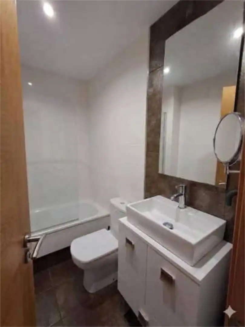 Bathroom of Flat for sale in Ares  with Storage room and Swimming Pool