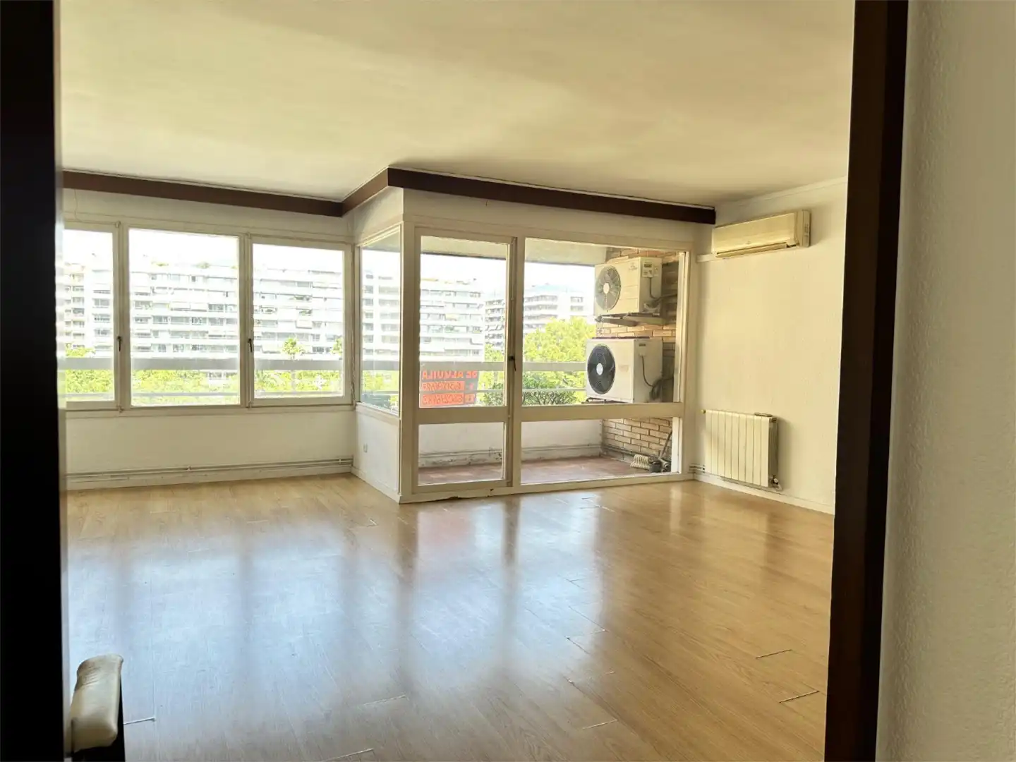 Wohnung zur Miete in Carrer de Sabino Arana, 46, La Maternitat i Sant Ramon