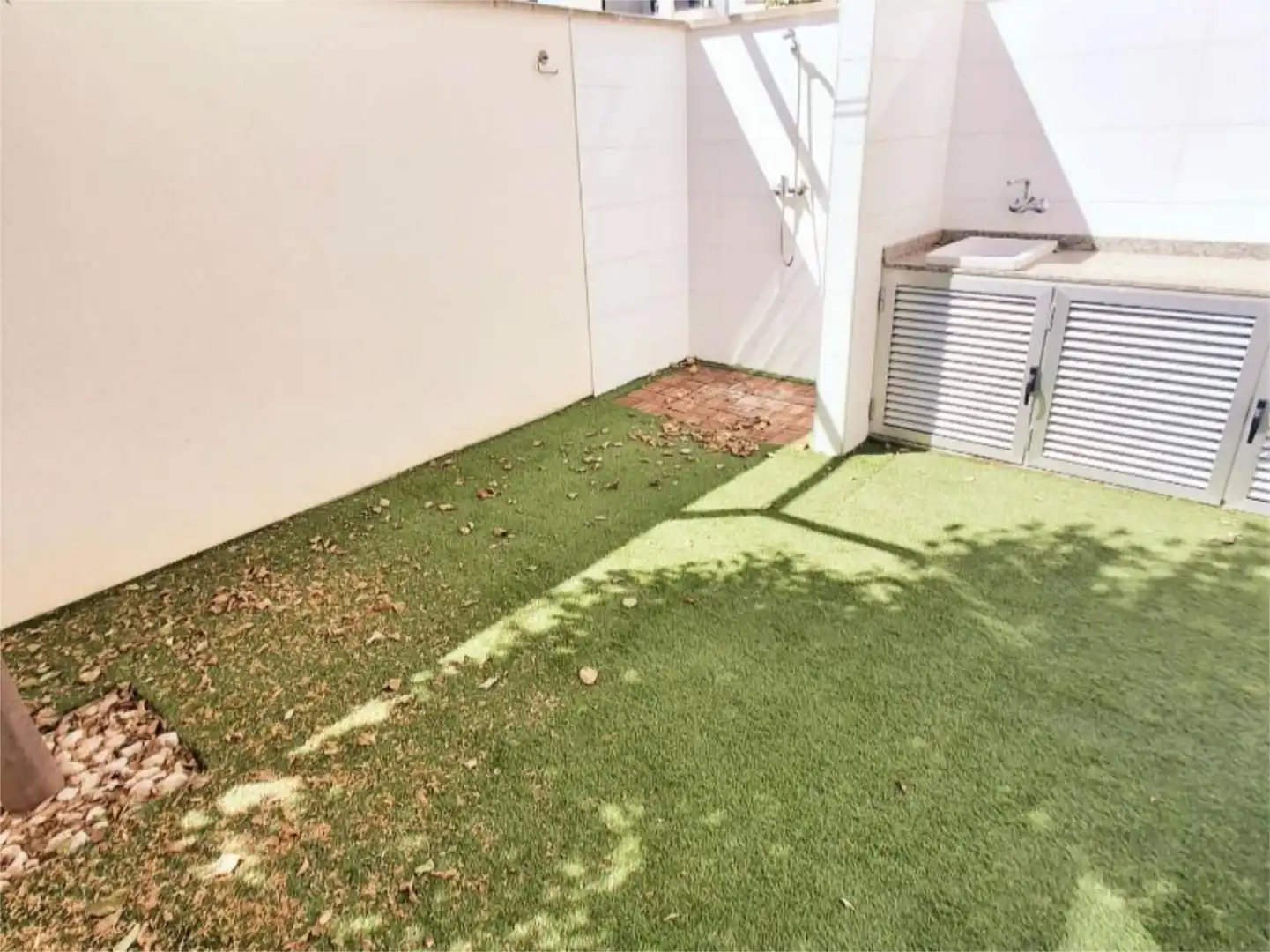 Casa adosada en venta en Calle Catamarán, 245, El Mojón Jardín de Casa adosada en venta en Pilar de la Horadada con Aire acondicionado, Terraza y Balcón