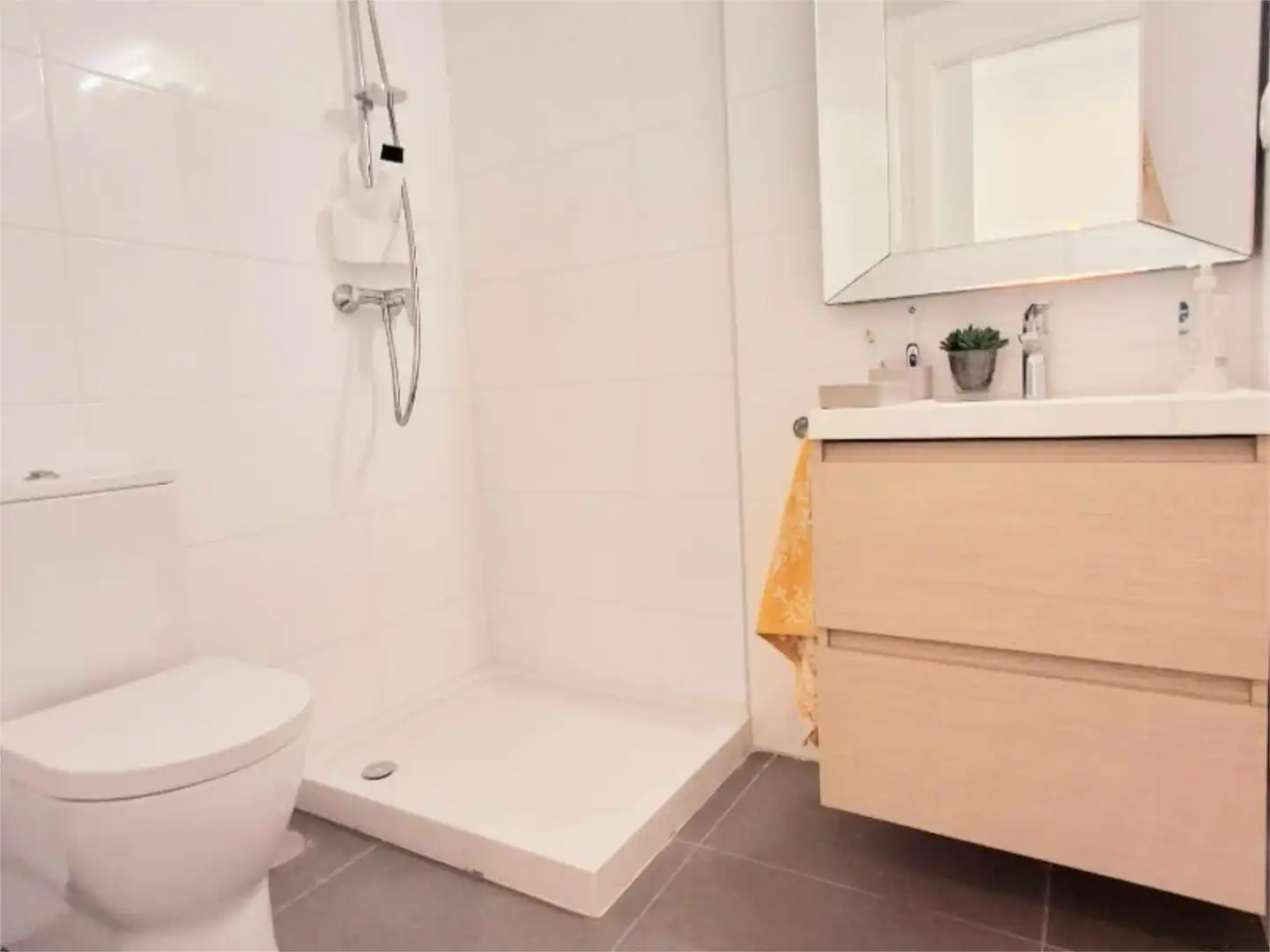 Casa adosada en venta en Calle Catamarán, 245, El Mojón Baño de Casa adosada en venta en Pilar de la Horadada con Aire acondicionado, Terraza y Balcón