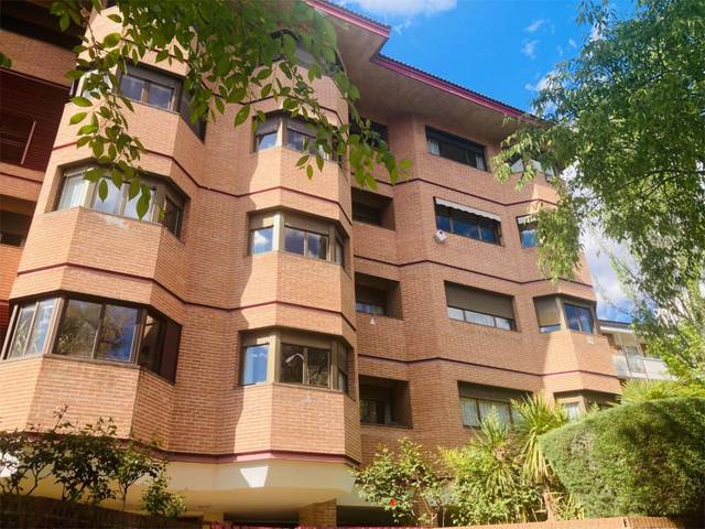 Piso en Alquiler en Calle de Ramonet, 5 en Costillares