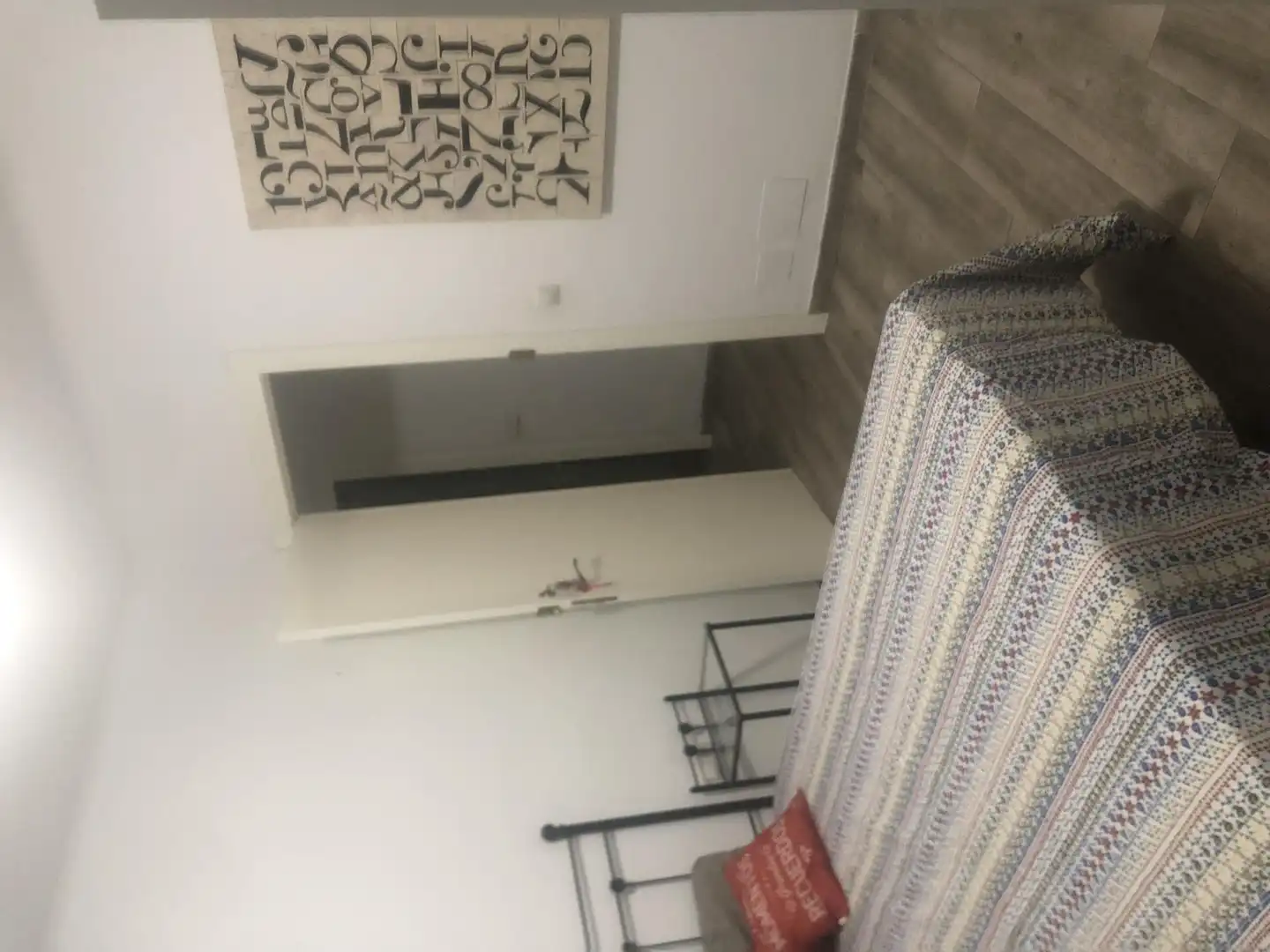 Room in Plaza Cardenal Mendoza, 6, El Palo Flat for share in Málaga with Heating, Terrace and Furnished