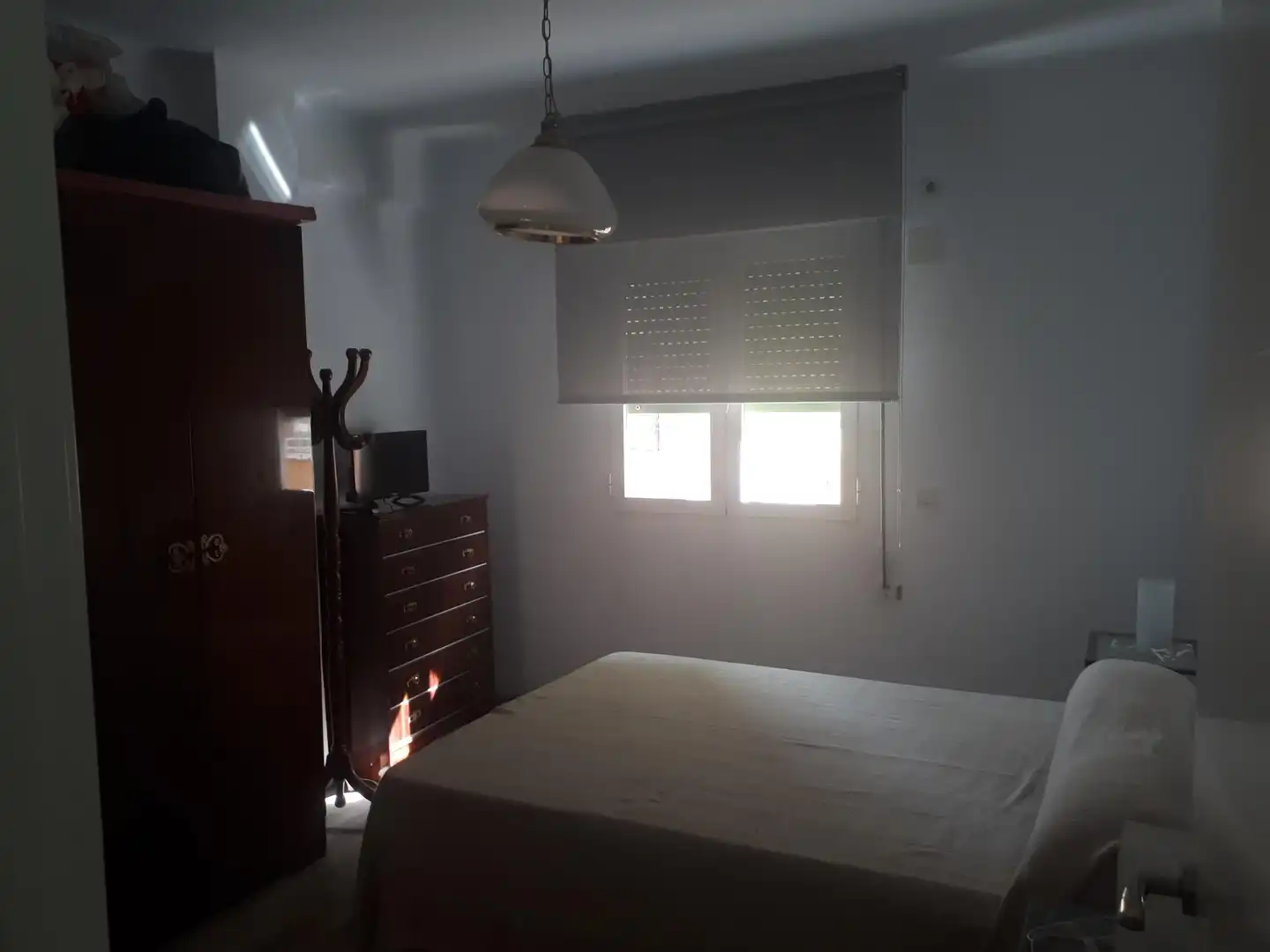 Room in Plaza Cardenal Mendoza, 6, El Palo Bedroom of Flat for share in Málaga with Heating, Terrace and Furnished