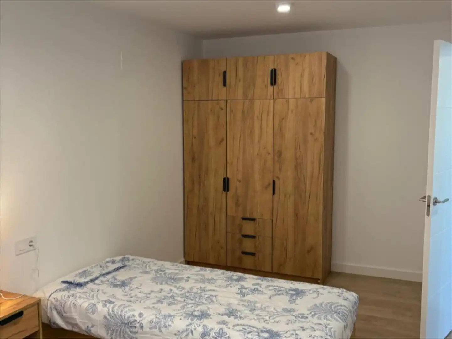 Schlafzimmer von Wohnung zur Miete in Roquetas de Mar mit Terrasse, Schwimmbad und Balkon
