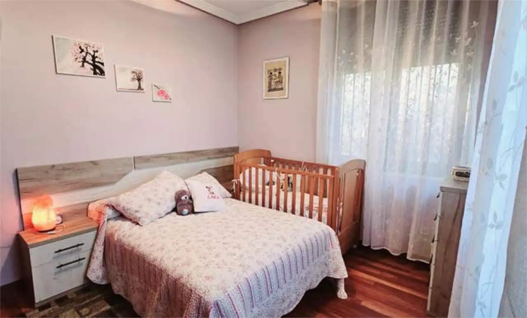 Casa o chalet en venta en Trobajo del Cerecedo Habitación de Casa o chalet en venta en León Capital con Jardín privado, Terraza y Trastero