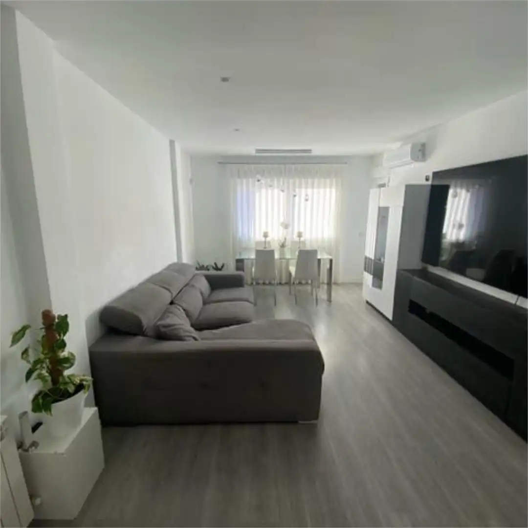 Flat for sale in Guardia Civil - Zona industrial Living room of Flat for sale in Valdemoro with Heating, Private garden and Terrace