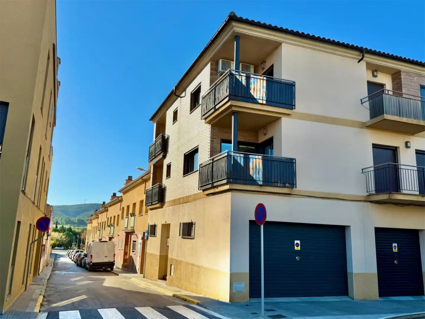 Einfamilien-Reihenhaus zum Verkauf in Carrer Nou, 2, Santa Margarida I Els Monjos Einfamilien-Reihenhaus zum Verkauf in Carrer Nou, 2, Santa Margarida I Els Monjos