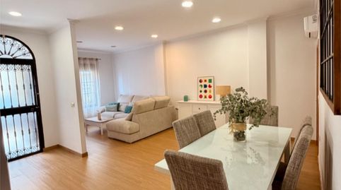 Foto 4 von Einfamilien-Reihenhaus zum Verkauf in Calle Molino de la Tapada, 1, Los Molinos, Alcalá de Guadaira