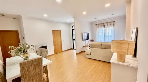 Foto 5 von Einfamilien-Reihenhaus zum Verkauf in Calle Molino de la Tapada, 1, Los Molinos, Alcalá de Guadaira