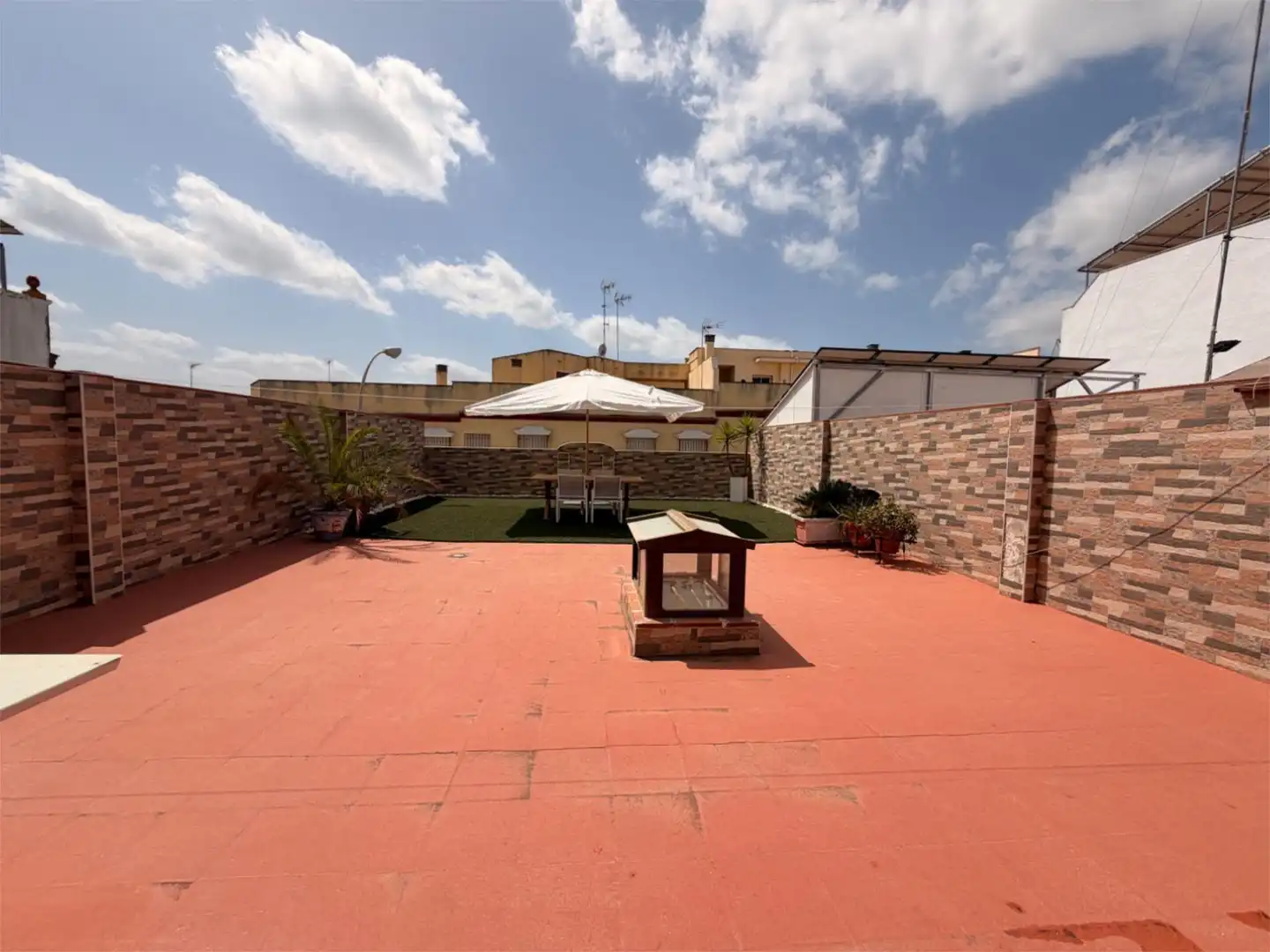 Terrassa de Casa adosada en venda en Alcalá de Guadaira amb Aire condicionat i Terrassa