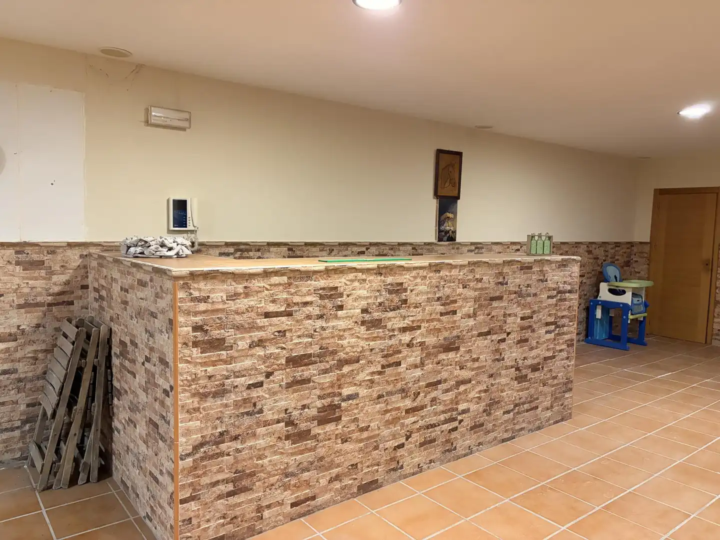 Casa adosada en venda en Alcalá de Guadaira amb Aire condicionat i Terrassa