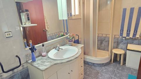 Foto 3 de Piso en venta en Carrer de Campfaso, 44, La Gavarra, Cornellà de Llobregat