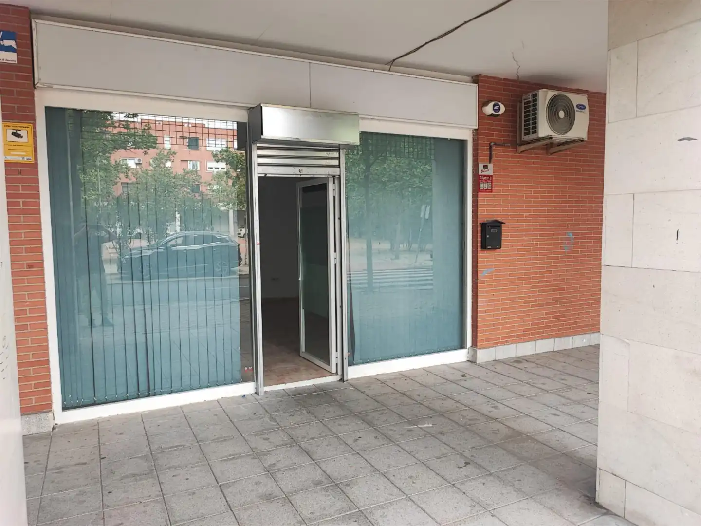 Local de alquiler en Leganés con Aire acondicionado