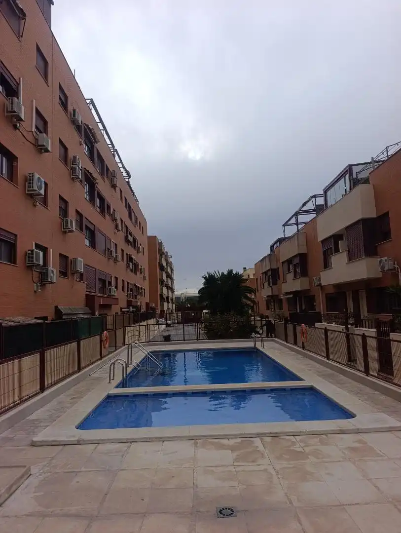Schwimmbecken von Wohnung zur Miete in Sagunto / Sagunt mit Terrasse, Schwimmbad und Möbliert