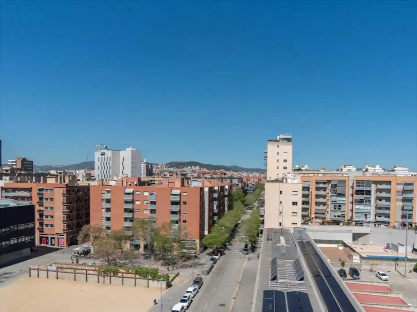 Wohnung zur Miete in Carrer de Pere IV, 193, El Poblenou Außenansicht von Wohnung zur Miete in Barcelona mit Terrasse und Möbliert