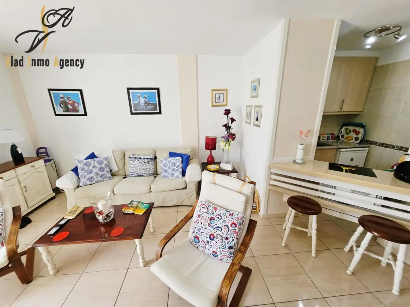 Apartamento en venta en Calle Minerva, 16, Costa del Silencio Sala de estar de Apartamento en venta en Arona con Terraza y Piscina