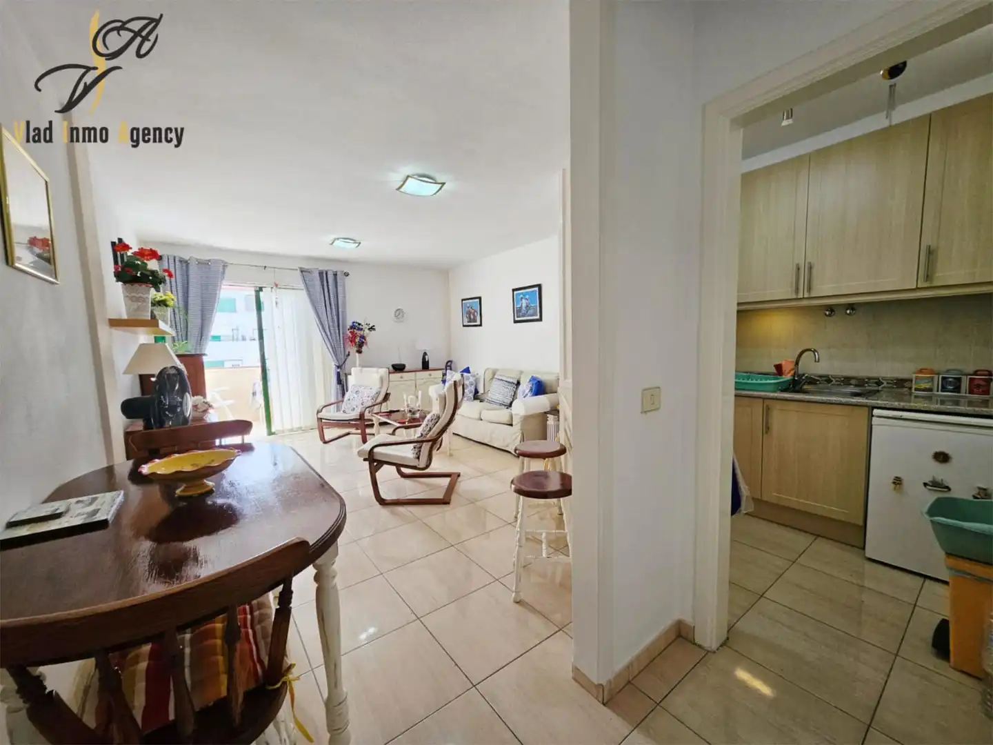 Apartamento en venta en Calle Minerva, 16, Costa del Silencio Sala de estar de Apartamento en venta en Arona con Terraza y Piscina