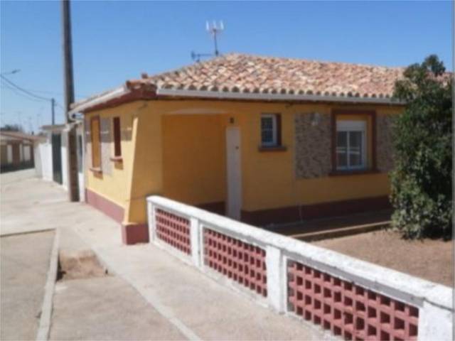 Piso en Venta en Carretera Madrid, 8 en Villardefrades