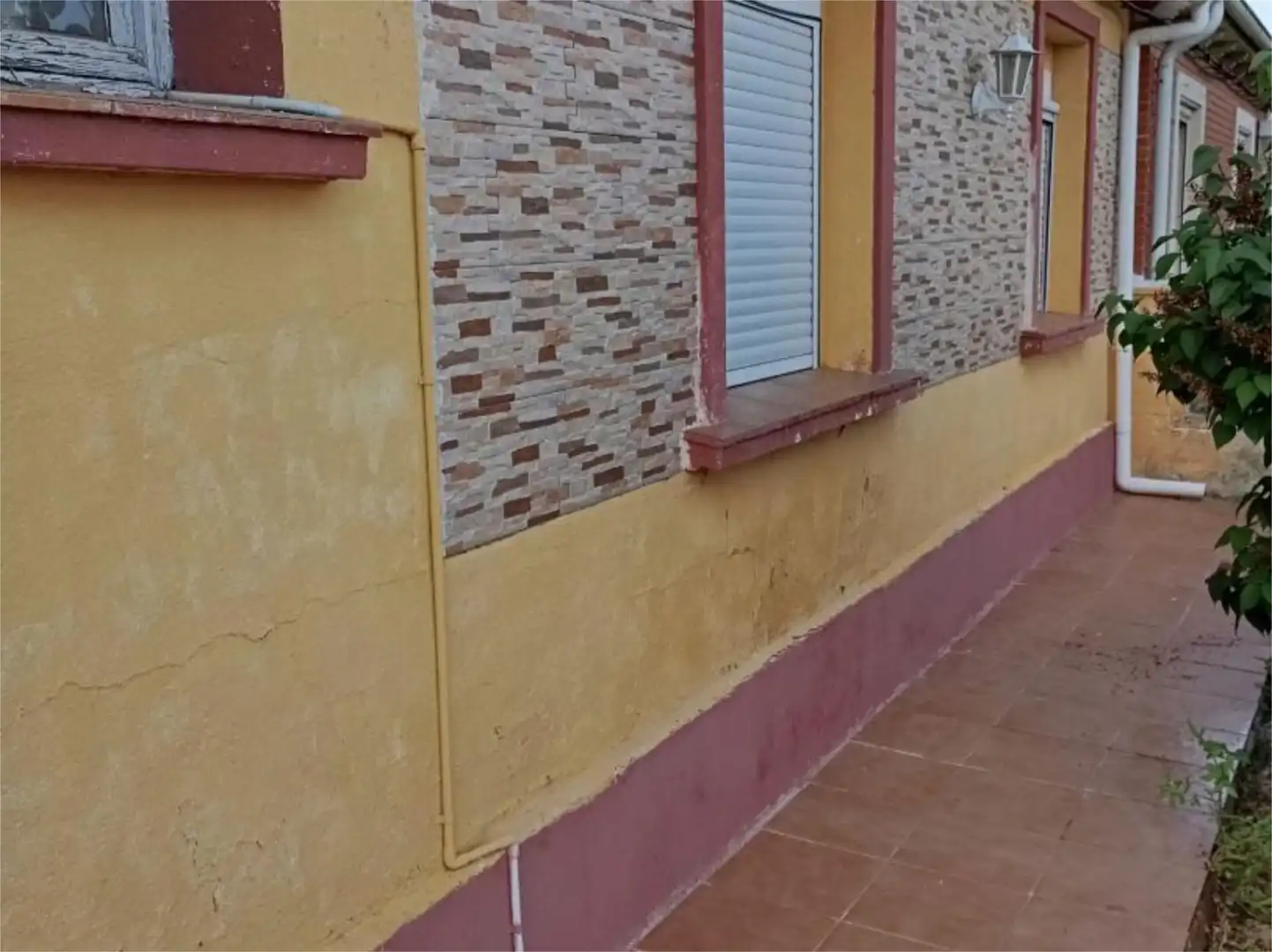 Piso en venta en Carretera Madrid, 8, Villardefrades Vista exterior de Piso en venta en Villardefrades con Jardín privado