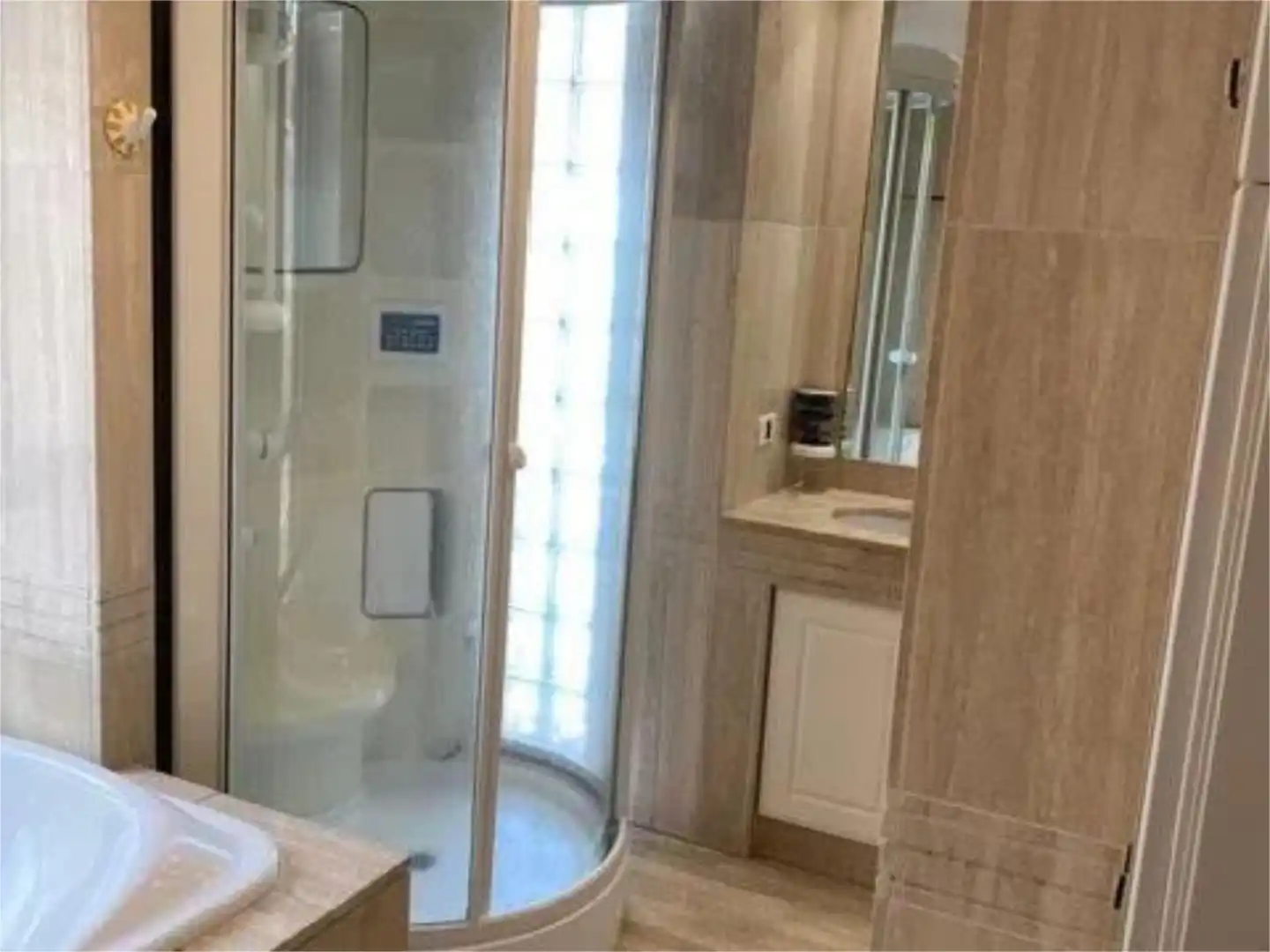 Ático en venta en Calle Campoamor, 7, Salamanca - Uruguay Baño de Ático en venta en Santa Cruz de Tenerife Capital con Aire acondicionado, Terraza y Balcón