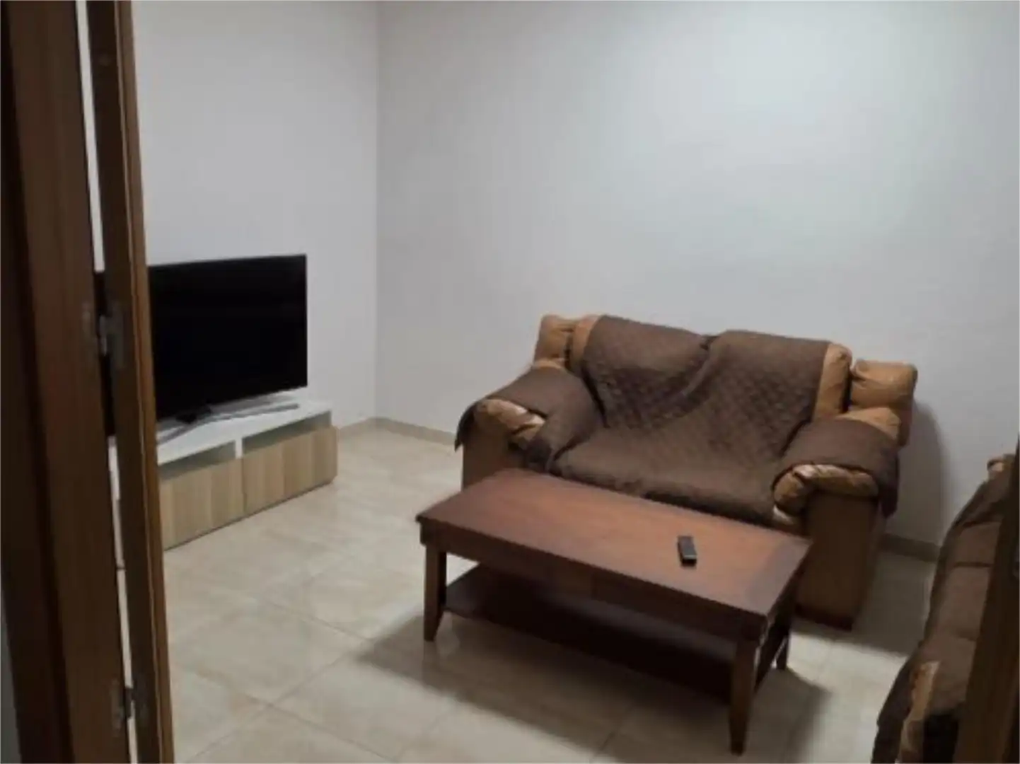 Living room of Flat for share in Almería  with Air Conditioner, Heating and Furnished