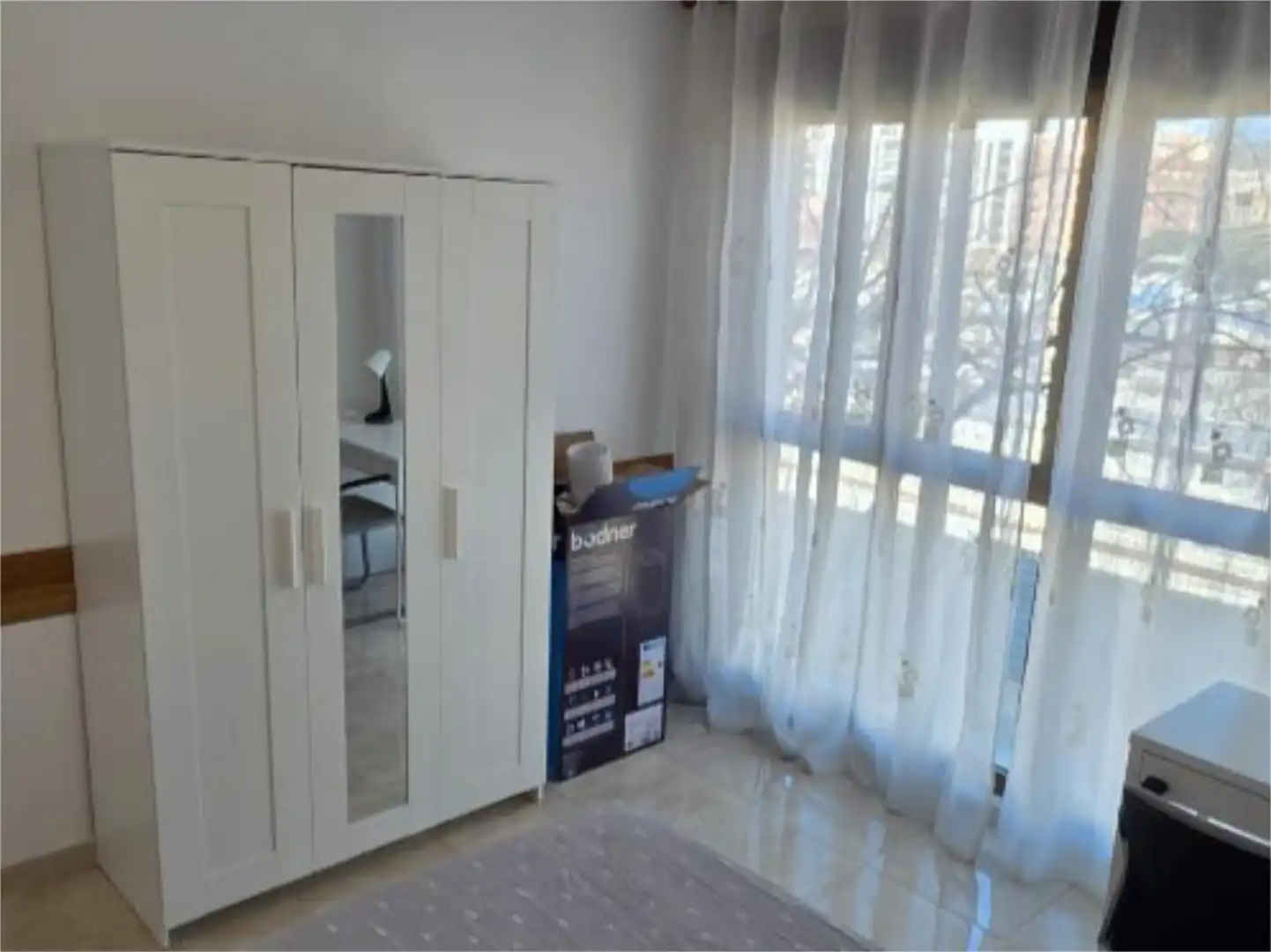 Bedroom of Flat for share in Almería  with Air Conditioner, Heating and Furnished