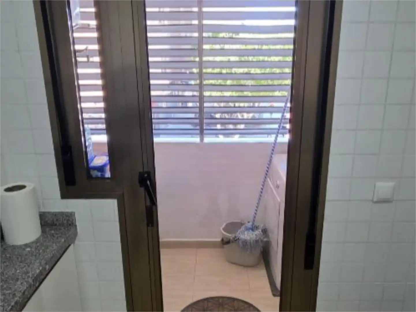 Balcony of Flat for share in Almería  with Air Conditioner, Heating and Furnished
