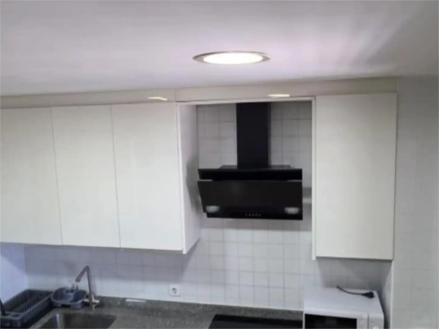 Kitchen of Flat for share in Almería  with Air Conditioner, Heating and Furnished