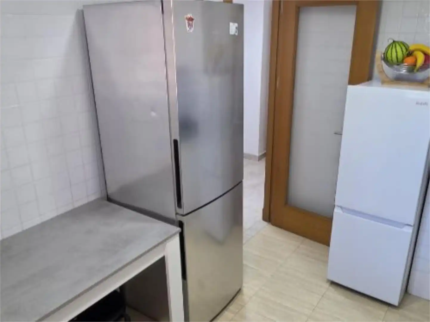 Kitchen of Flat for share in Almería  with Air Conditioner, Heating and Furnished